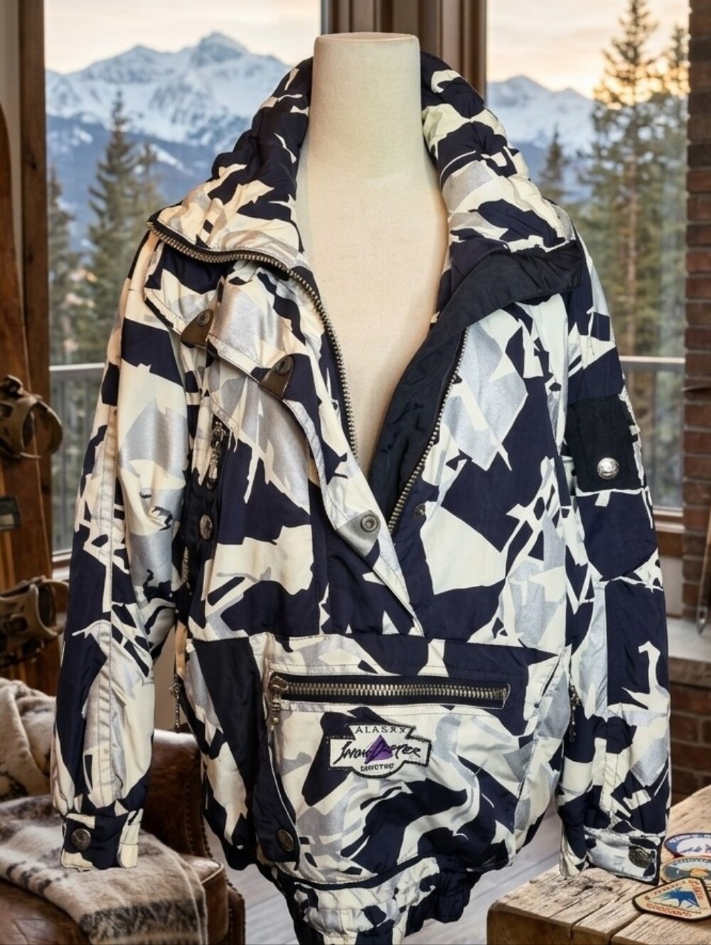 276 Vtg 80s 90s Alaska Snow Dancer Abstract Ski Jacket Pullover Anorak Sz 36 S